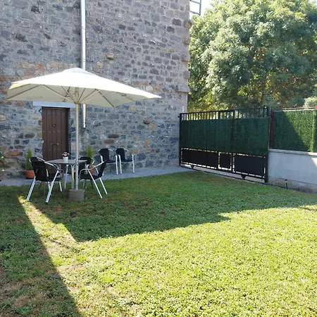 Casa Anibal Feriehus Buron